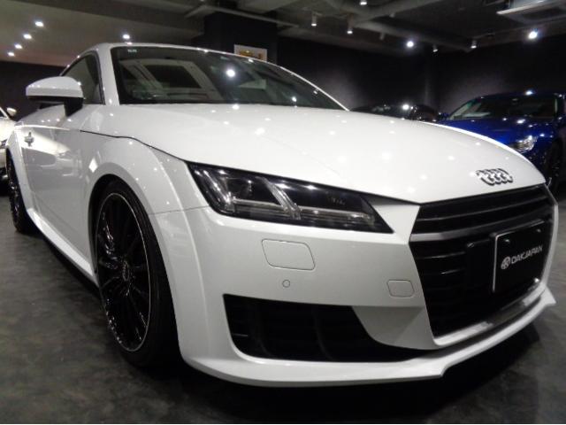 TTクーペ 2.0TFSI 2.0 TFSIターボエンジン6速SトロニックパドルSバーチャルコックピット赤レザーシートカバーナビTV360度カメラREMUSマフラーKW車高調19アルミ電動RスポイラークルーズCパワーシートLED(2枚目)