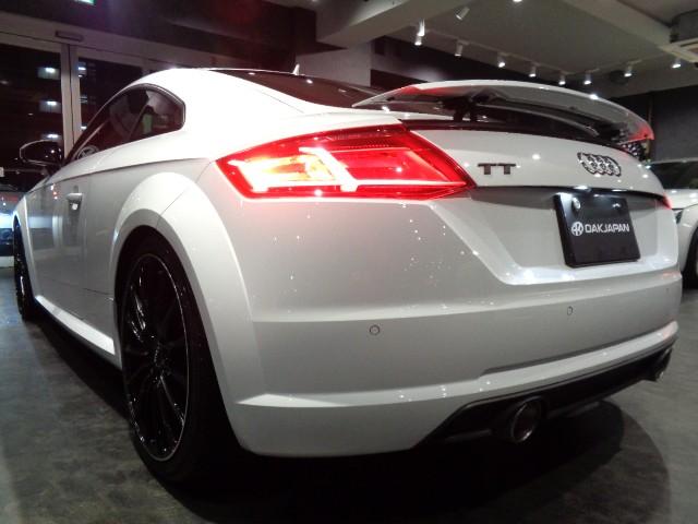 TTクーペ 2.0TFSI 2.0 TFSIターボエンジン6速SトロニックパドルSバーチャルコックピット赤レザーシートカバーナビTV360度カメラREMUSマフラーKW車高調19アルミ電動RスポイラークルーズCパワーシートLED(13枚目)