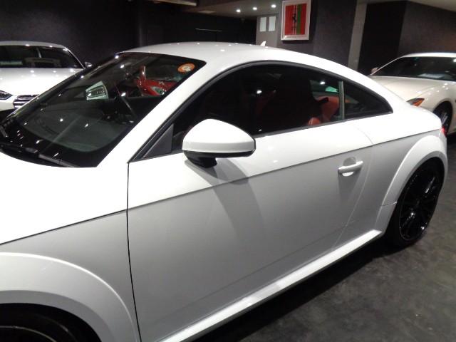 TTクーペ 2.0TFSI 2.0 TFSIターボエンジン6速SトロニックパドルSバーチャルコックピット赤レザーシートカバーナビTV360度カメラREMUSマフラーKW車高調19アルミ電動RスポイラークルーズCパワーシートLED(22枚目)