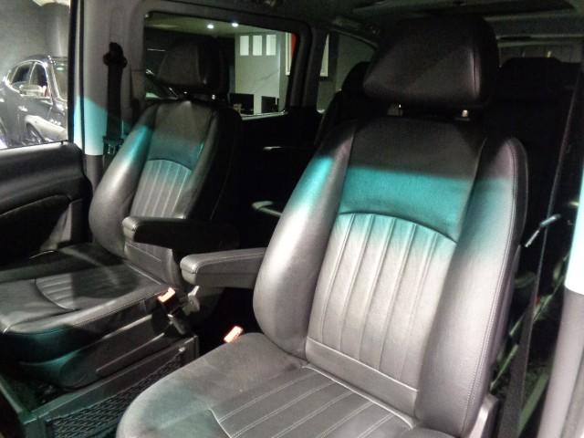 Vクラス V350 グランドエディション 最終型30台限定車3.5V6エンジンシフトマチック3列6シーター専用エアロ黒革ウッドインテリアWガラスサンルーフナビTVバックカメラ19インチAWパワーシートシートヒーター電動スライドドアフリップD(38枚目)