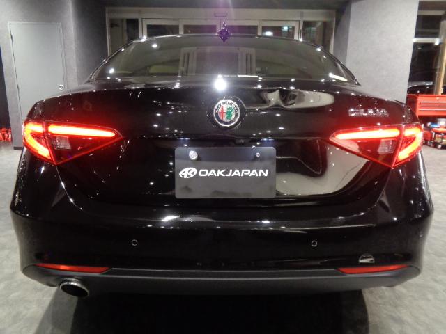 ショールームまでお越し頂くことが不可能なお客様にも、まるでショールームでご商談頂いている様な「動画サービス」や「高画質画像サービス」。お気軽にお問い合わせください。