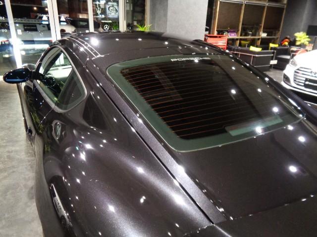 ケイマン ベースグレード バサルトブラックMカラー2.7FLAT6エンジンティプトロニックSステン2本出しマフラー車高調対向キャリパー黒革コンビシートナビTVバックカメラパワーシートシートヒーター電動リアスポ大型Rスポドラレコ(17枚目)