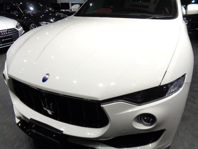 オークジャパンでは、日本及び世界各国に張り巡らされた独自の仕入ルートにより、厳選された輸入車のみのお取扱いとなります。