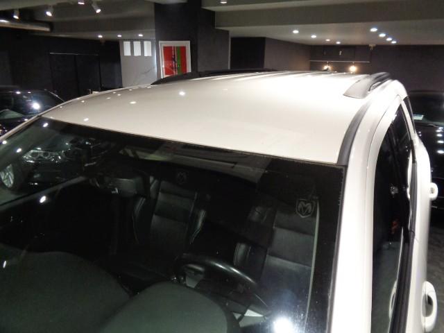 ダッジ・デュランゴ クルー　３．６Ｖ６ＶＶＴエンジン黒革シートインテリア３列７シーターフルセグナビＴＶバックサイドフロントカメラクルーズコントロールパワーシート電動ＲゲートリアソナーＬＥＤＦＯＧ１８アルミオートチェック確認済（17枚目）