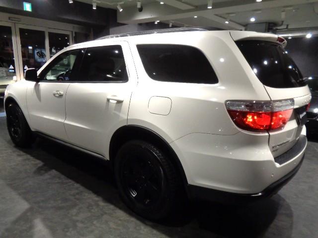 ダッジ・デュランゴ クルー　３．６Ｖ６ＶＶＴエンジン黒革シートインテリア３列７シーターフルセグナビＴＶバックサイドフロントカメラクルーズコントロールパワーシート電動ＲゲートリアソナーＬＥＤＦＯＧ１８アルミオートチェック確認済（24枚目）