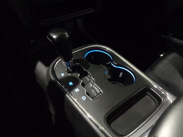 ダッジ・デュランゴ クルー　３．６Ｖ６ＶＶＴエンジン黒革シートインテリア３列７シーターフルセグナビＴＶバックサイドフロントカメラクルーズコントロールパワーシート電動ＲゲートリアソナーＬＥＤＦＯＧ１８アルミオートチェック確認済（28枚目）