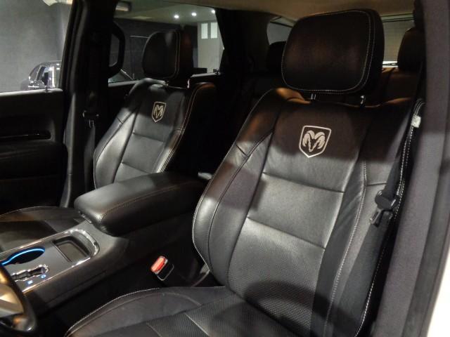 ダッジ・デュランゴ クルー　３．６Ｖ６ＶＶＴエンジン黒革シートインテリア３列７シーターフルセグナビＴＶバックサイドフロントカメラクルーズコントロールパワーシート電動ＲゲートリアソナーＬＥＤＦＯＧ１８アルミオートチェック確認済（35枚目）