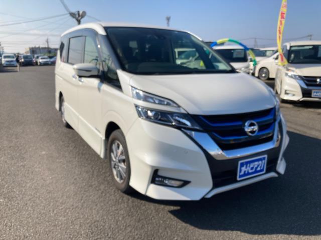 日産 セレナ