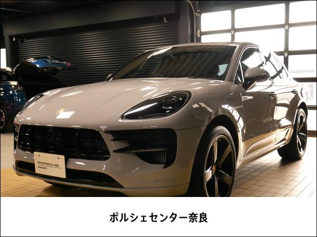 ポルシェ マカン マカンＧＴＳ　スポーツクロノ　パノラマルーフ