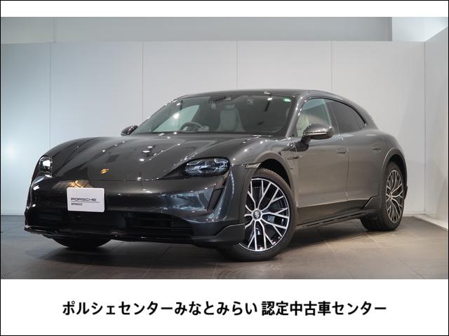 新車保証継承 ２０２４年式　タイカン４Ｓクロスツーリスモ　右ハンドル入庫いたしました。