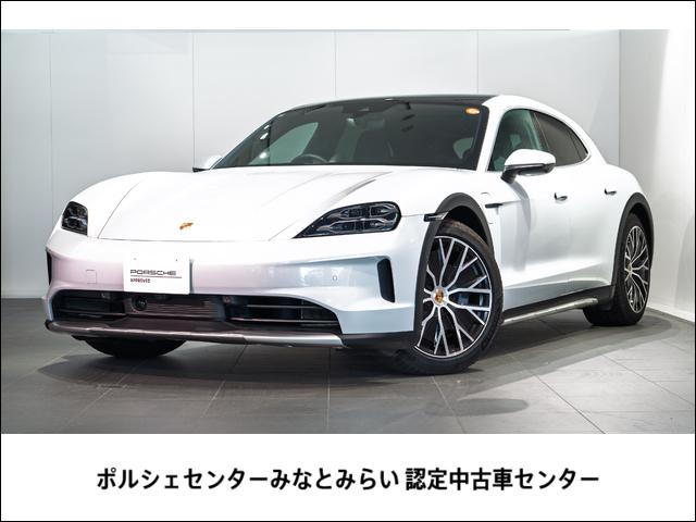 新車保証継承 2025年式 タイカン4SCT 右ハンドル入庫いたしました。