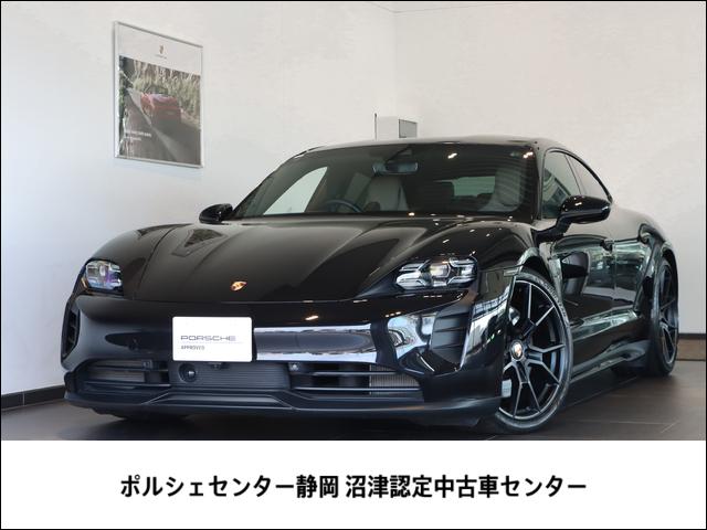 認定中古車　ブラック／　チョークベージュ内装　リアア 認定中古車　ブラック／　チョークベージュ内装　リアアクセルステア　４＋１