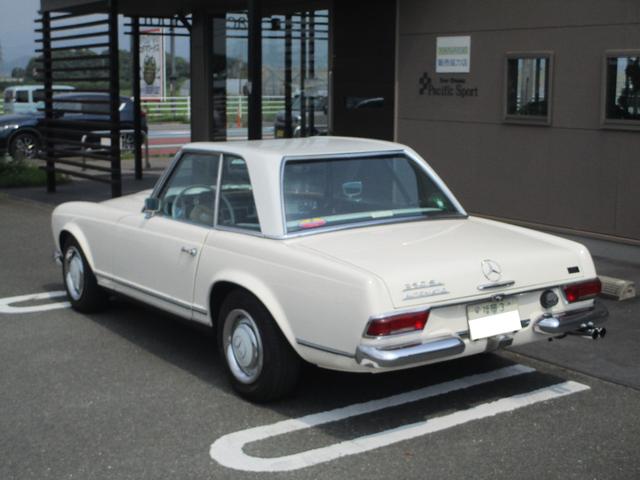 メルセデス・ベンツその他 　２５０ＳＬ／正規Ｄ車／左Ｈ／ＡＴ／福岡シングルナンバー／２オーナー／２ｎｄオーナー５０年間所有（3枚目）