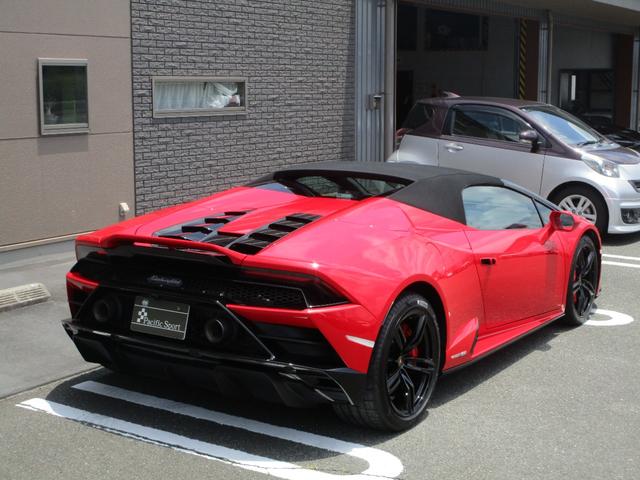 ウラカン ＥＶＯ　ＲＷＤスパイダー　法人１オーナー／左Ｈ／フルプロテクションフィルム／ロッソマーズ（10枚目）