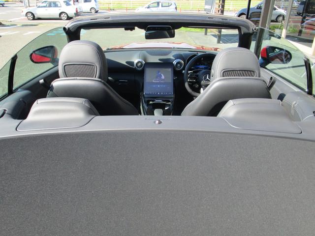 SL SL43 右H/パタゴニアレッド/ブラックレザー/メモリ付きPシート/シートヒーター&クーラー/20インチAW/AMGイエローキャリパー/電動オープン/360度カメラ./ヘッドアップディスプレイ(9枚目)