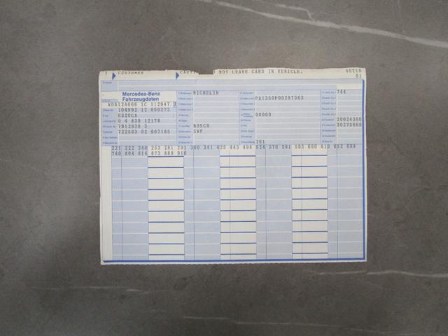 Eクラス E320 カブリオレ 2オーナー/D車/左H/福岡33ナンバー/走行1.1万キロ/ディーラー記録簿10枚有り/スポーツラインサスペンション/17インチリミテッドホイール/ブリリアントシルバー/ブラックレザー/Pシート/(52枚目)