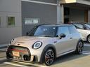 ＭＩＮＩ 　ワンオーナー　ＡｐｐｌｅＣａｒＰｌａｙ・被害軽減ブレーキ・オートクルーズ・バックカメラ・障害物センサー・ＥＴＣ・・シートヒーター純正１８インチＡＷ　レッドキャリパー　ドラレコ（3枚目）