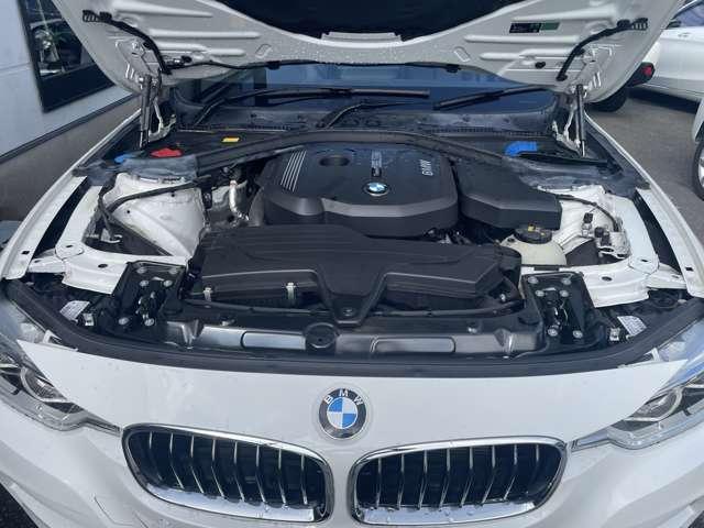 ３シリーズ ３１８ｉ　Ｍスポーツ　フロントフォグランプ　ＬＥＤヘッドライト　アルミホイール　アイドリングストップ　バック　パーキングアシスト　レーンキープアシスト（7枚目）