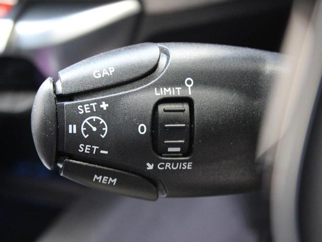 GT ブルーHDi 禁煙車 純正タッチパネルスクリーン スマキー 電動リアゲート LEDヘッドライト アクティブセーフティブレーキ アクティブクルーズコントロール レーンキープアシスト ブラインドスポットモニターシステム(40枚目)