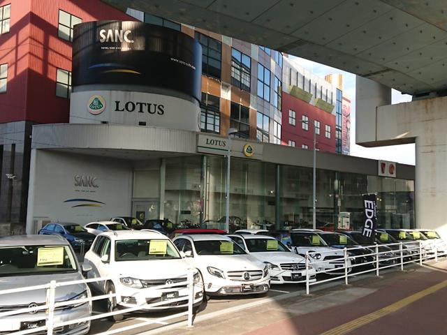 TSIハイラインブルーモーションテクノロジー 禁煙車 アダプティブクルーズコントロール レーンキープアシスト 衝突軽減ブレーキ バイキセノンヘッドライト 純正HDDナビゲーション フルセグTV アイドリングストップ パークパイロット(2枚目)