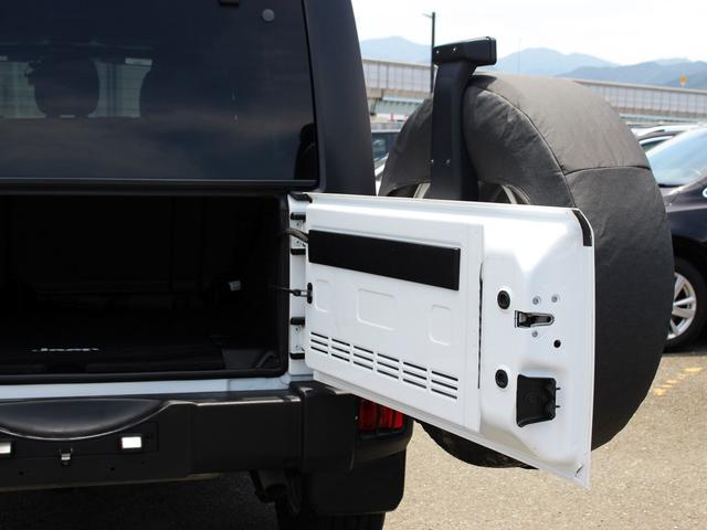 ジープ・ラングラーアンリミテッド スポーツ　禁煙車　カロッツェリア製ナビゲーション　バック・サイドカメラ　ＴＶ　ＬＥＤヘッドライト　ＬＥＤフォグランプ　ＬＥＤウインカー　ＣＡＢＡＮＡ製シートカバー　パナソニック製ドライブレコーダー　ＥＴＣ（64枚目）