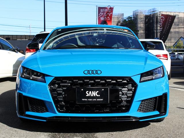 ＴＴクーペ Ｓラインコンペティション　禁煙車　限定車　コンフォ－トパッケージ　ブラックスタイリングパッケージ　バーチャルコックピット　ＭＭＩナビゲーション　ＴＶ　バックカメラ　ＲＳリヤスポイラー　マトリクスＬＥＤヘッドライト　スマートキー（21枚目）