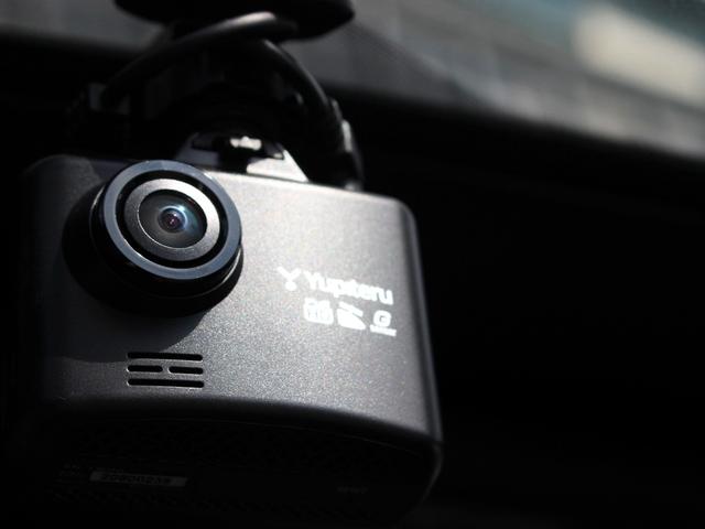 アルカナ ルノー スポール ラインE-テックハイブリッド 禁煙車 アダプティブクルーズコントロール 360°カメラ 電動ハーフレザーシート&ヒーター ブラインドスポットモニター レーンキープアシスト ハンズフリーアクセス アップルカープレイアンドロイドオート(8枚目)