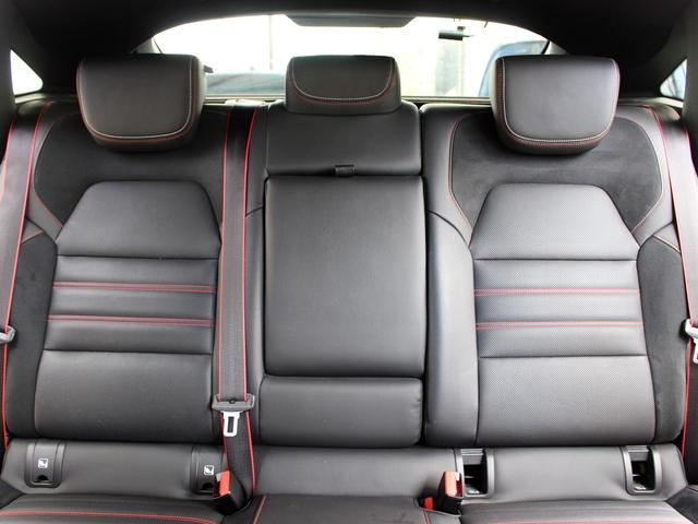 アルカナ ルノー スポール ラインE-テックハイブリッド 禁煙車 アダプティブクルーズコントロール 360°カメラ 電動ハーフレザーシート&ヒーター ブラインドスポットモニター レーンキープアシスト ハンズフリーアクセス アップルカープレイアンドロイドオート(17枚目)