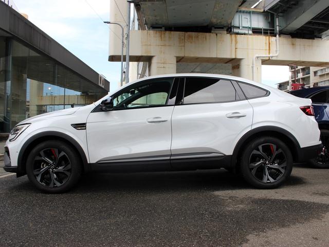 アルカナ ルノー スポール ラインE-テックハイブリッド 禁煙車 アダプティブクルーズコントロール 360°カメラ 電動ハーフレザーシート&ヒーター ブラインドスポットモニター レーンキープアシスト ハンズフリーアクセス アップルカープレイアンドロイドオート(36枚目)