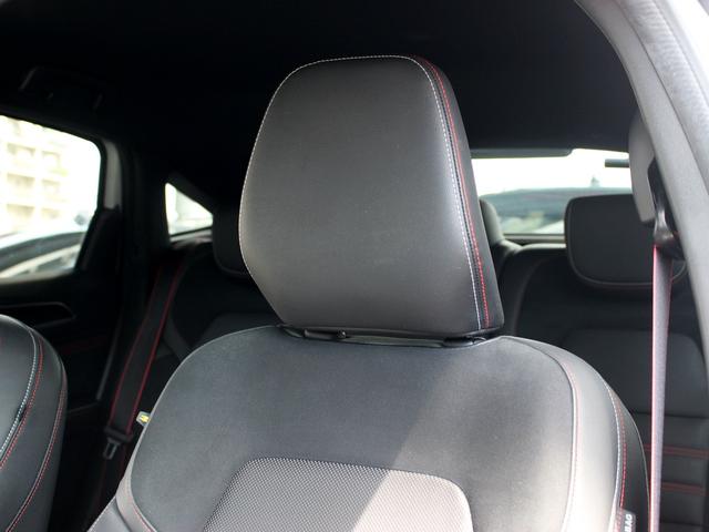 アルカナ ルノー スポール ラインE-テックハイブリッド 禁煙車 アダプティブクルーズコントロール 360°カメラ 電動ハーフレザーシート&ヒーター ブラインドスポットモニター レーンキープアシスト ハンズフリーアクセス アップルカープレイアンドロイドオート(56枚目)