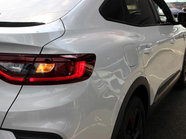 アルカナ ルノー スポール ラインE-テックハイブリッド 禁煙車 アダプティブクルーズコントロール 360°カメラ 電動ハーフレザーシート&ヒーター ブラインドスポットモニター レーンキープアシスト ハンズフリーアクセス アップルカープレイアンドロイドオート(78枚目)