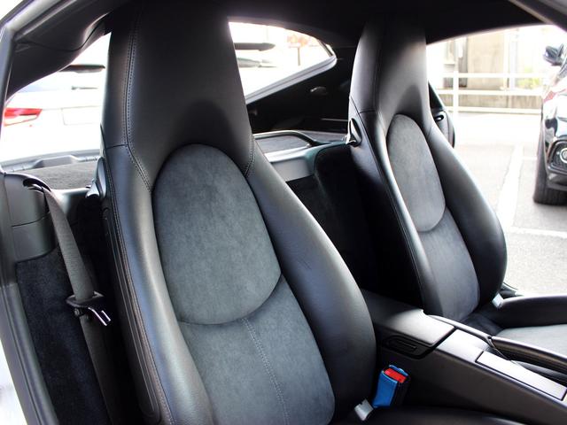 PORSCHE CAYMAN BASE GRADE