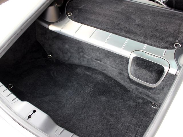 PORSCHE CAYMAN BASE GRADE