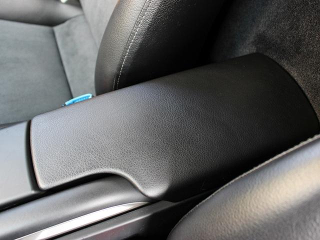 PORSCHE CAYMAN BASE GRADE