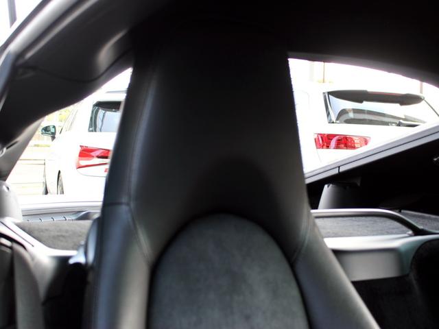 PORSCHE CAYMAN BASE GRADE