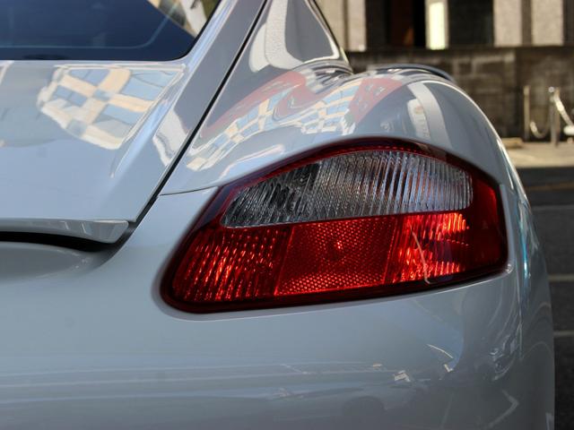 PORSCHE CAYMAN BASE GRADE