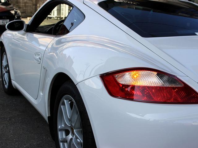 PORSCHE CAYMAN BASE GRADE