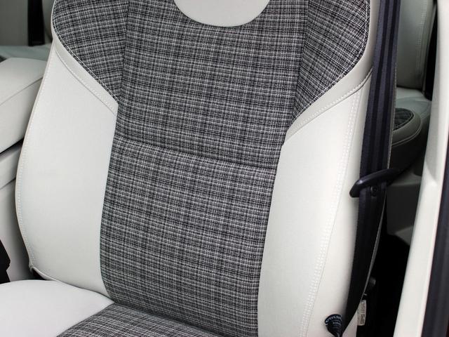 Ｖ４０ クロスカントリー　Ｔ５　ＡＷＤ　モメンタム　禁煙車　純正ナビゲーション　バックカメラ　ＴＶ　アダプティブクルーズコントロール　ブラインドスポットモニター　レーンキーピングエイド　フルＬＥＤヘッドライト　デイタイムランニングライト　シートヒーター（50枚目）