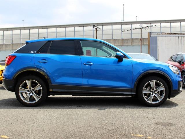 AUDI Q2 HASHTAG CONTRAST STYLING