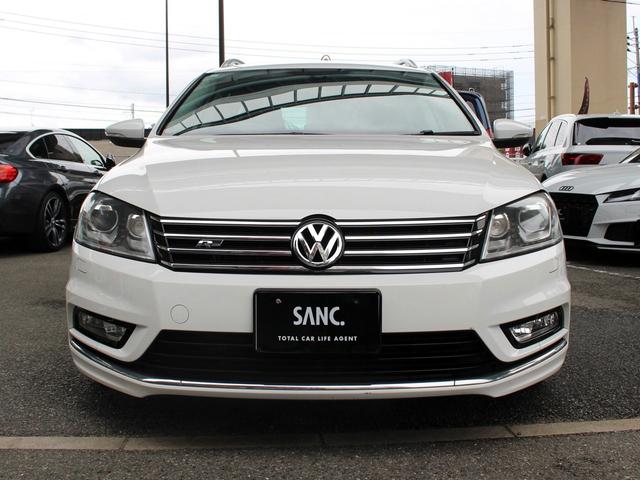 パサートヴァリアント Rラインエディション 禁煙車 買取車 純正ナビゲーションシステム バックカメラ TV 電動レザーシート&ヒーター バイキセノンヘッドライト 純正18インチアルミホイール アイドリングストップ クルーズコントロール ETC(24枚目)