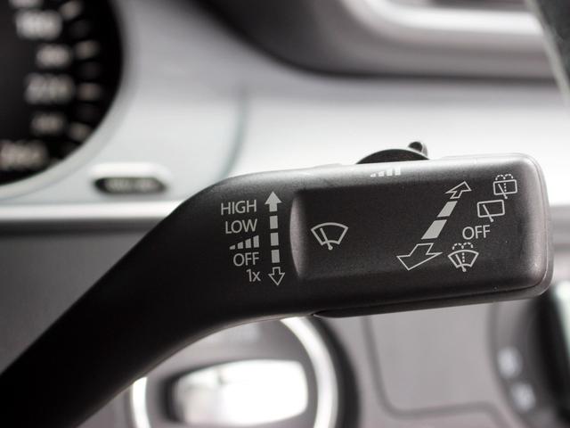 パサートヴァリアント Rラインエディション 禁煙車 買取車 純正ナビゲーションシステム バックカメラ TV 電動レザーシート&ヒーター バイキセノンヘッドライト 純正18インチアルミホイール アイドリングストップ クルーズコントロール ETC(38枚目)