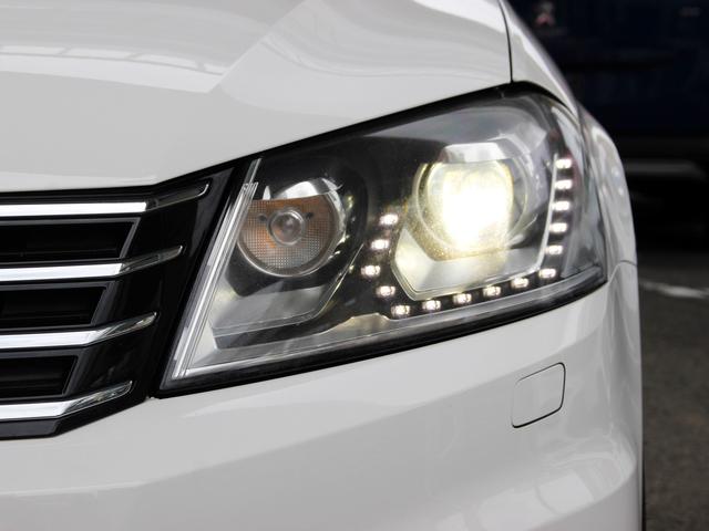 パサートヴァリアント Rラインエディション 禁煙車 買取車 純正ナビゲーションシステム バックカメラ TV 電動レザーシート&ヒーター バイキセノンヘッドライト 純正18インチアルミホイール アイドリングストップ クルーズコントロール ETC(71枚目)