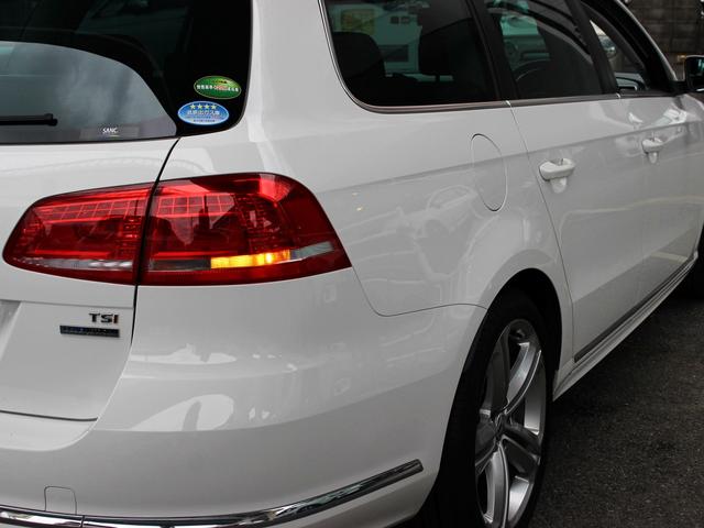 パサートヴァリアント Rラインエディション 禁煙車 買取車 純正ナビゲーションシステム バックカメラ TV 電動レザーシート&ヒーター バイキセノンヘッドライト 純正18インチアルミホイール アイドリングストップ クルーズコントロール ETC(78枚目)