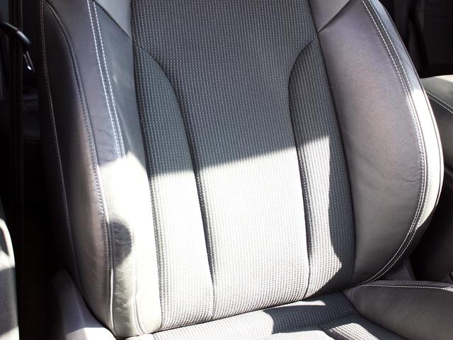 Q5 2.0TFSIクワトロ 禁煙車 パワーリアゲート MMIナビゲーション バックカメラ TV サイドビューカメラ 電動ハーフレザーシート アドバンストキー バイキセノンヘッドライト ヒルディセントコントロール パーキングエイド(50枚目)