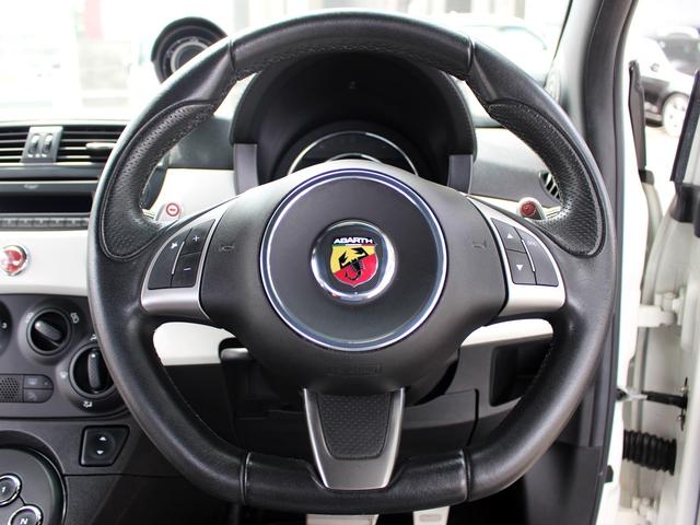 アバルト500 ベースグレード 禁煙車 キセノンヘッドライト フォグライト ヘッドライトウォッシャー リアパーキングセンサー ETC スポーツモード オートエアコン パドルスイッチ ウインドウバイザー 純正16インチアルミホイール(3枚目)