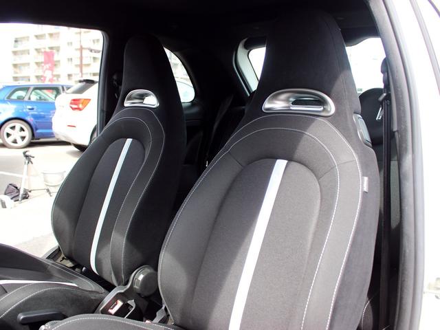 アバルト500 ベースグレード 禁煙車 キセノンヘッドライト フォグライト ヘッドライトウォッシャー リアパーキングセンサー ETC スポーツモード オートエアコン パドルスイッチ ウインドウバイザー 純正16インチアルミホイール(9枚目)