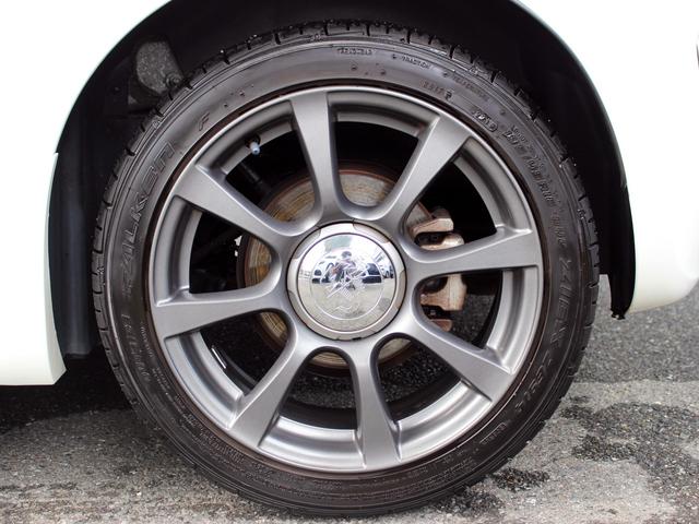 アバルト500 ベースグレード 禁煙車 キセノンヘッドライト フォグライト ヘッドライトウォッシャー リアパーキングセンサー ETC スポーツモード オートエアコン パドルスイッチ ウインドウバイザー 純正16インチアルミホイール(19枚目)