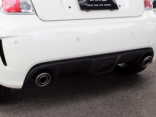 アバルト500 ベースグレード 禁煙車 キセノンヘッドライト フォグライト ヘッドライトウォッシャー リアパーキングセンサー ETC スポーツモード オートエアコン パドルスイッチ ウインドウバイザー 純正16インチアルミホイール(74枚目)