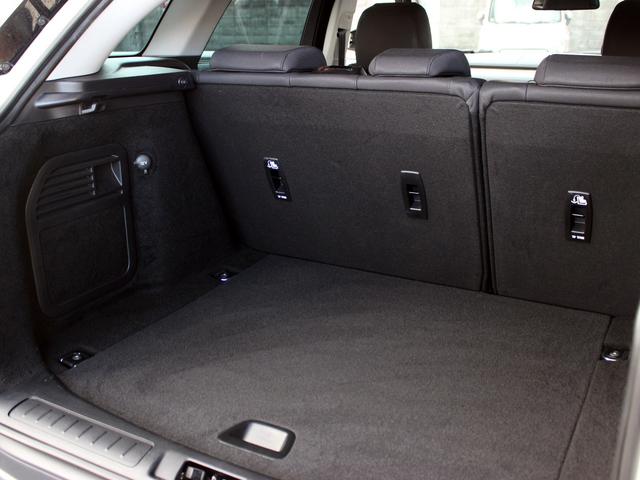 レンジローバーイヴォーク フリースタイル 禁煙車 純正ナビゲーション フロント・サイド・バックカメラ TV ハーフレザーシート&ヒーター パワーリアゲート MERIDIANサウンドシステム LEDヘッドライト レーンキープアシスト ETC(62枚目)