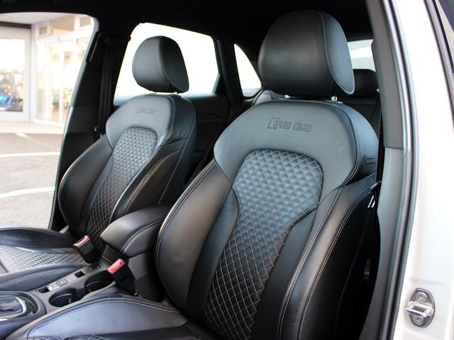 RS Q3 ベースグレード 禁煙車 ダイヤモンドステッチレザーシート パワーシート&ヒーター オートマチックテールゲート 20インチアルミホイール アシスタンスパッケージ BOSEサウンドシステム MMIナビゲーション TV(5枚目)